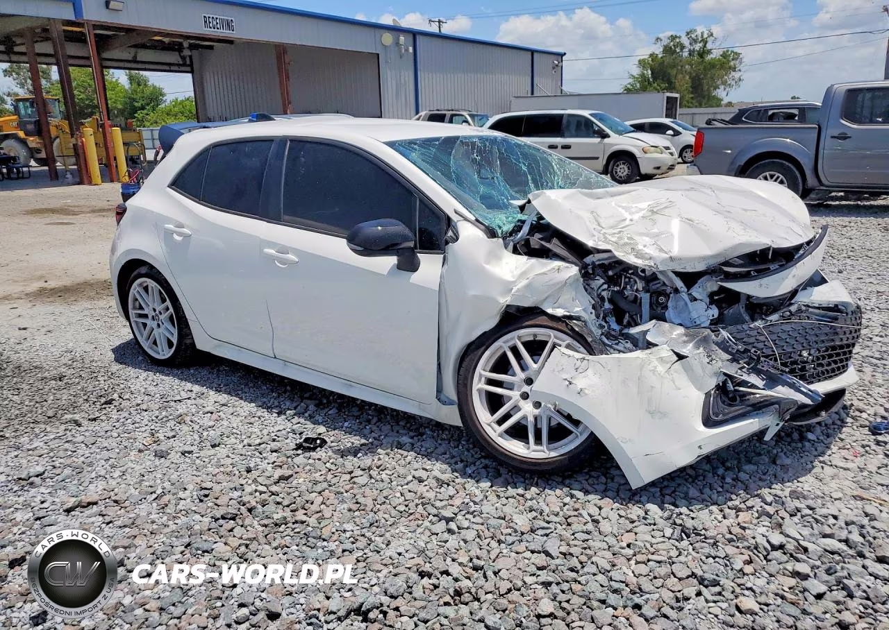 2026 Toyota Corolla Hatchback Fx VIN:JTND4MBE9T3261650 - 4