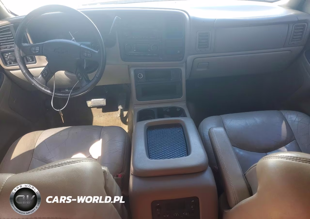 2005 Chevrolet Tahoe VIN:1GNEC13T45R108026 - 8