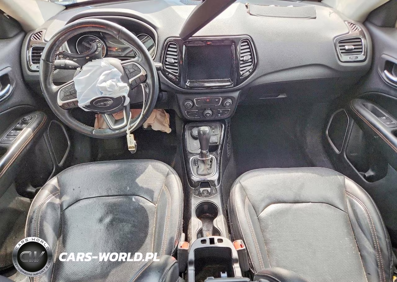 2019 Jeep Compass Limited VIN:3C4NJDCB2KT800876 - 8