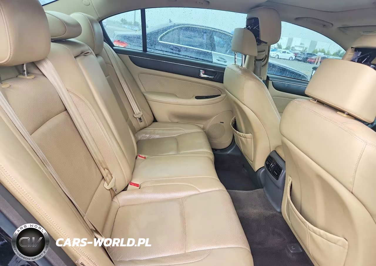 2011 Hyundai Genesis 4.6L VIN:KMHGC4DF2BU124385 - 10