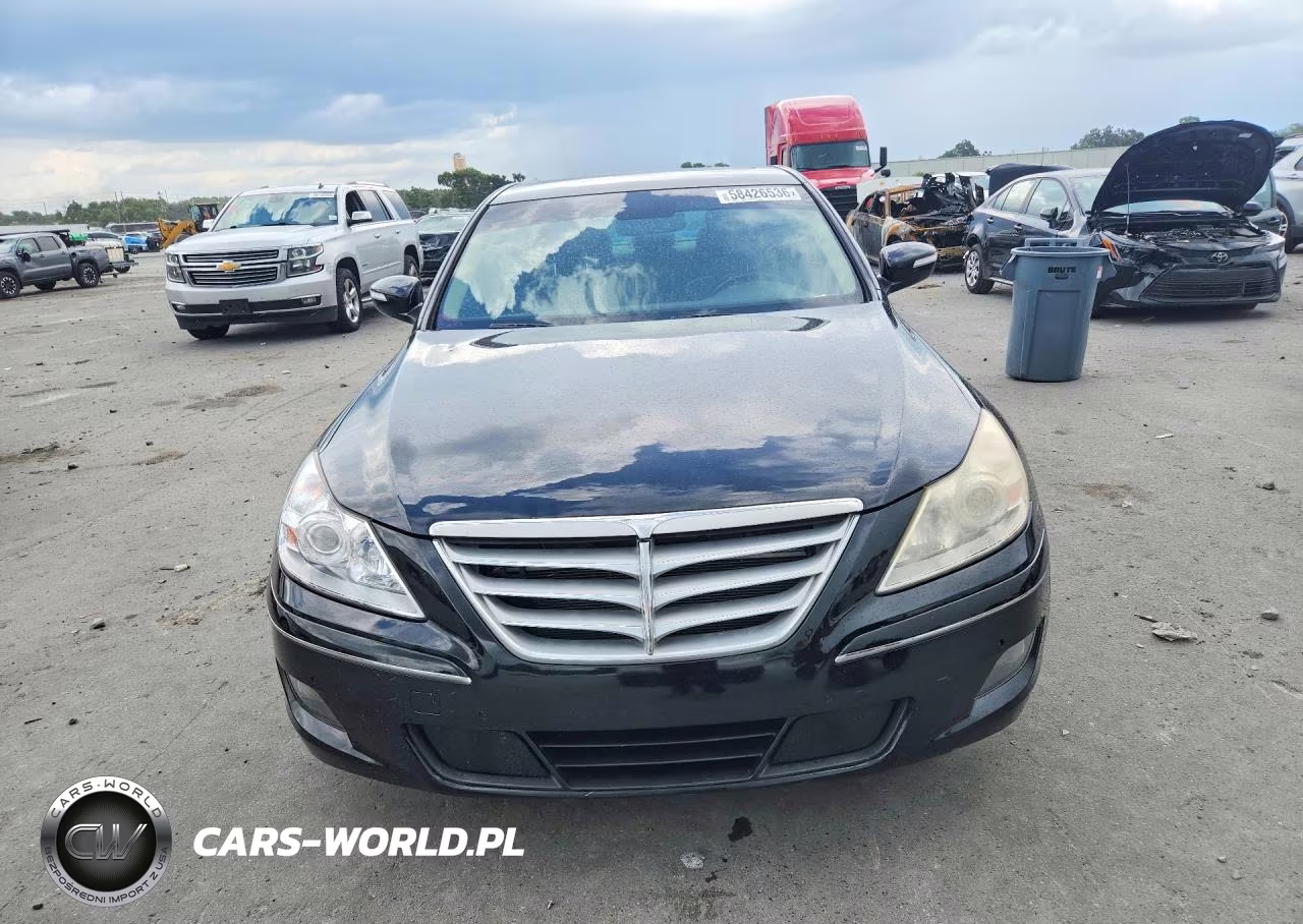 2011 Hyundai Genesis 4.6L VIN:KMHGC4DF2BU124385 - 5