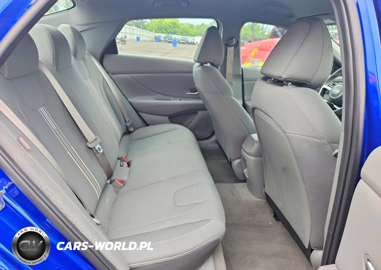 2025 Hyundai Elantra Sel Sport VIN:KMHLM4DG2SU065553 - 10