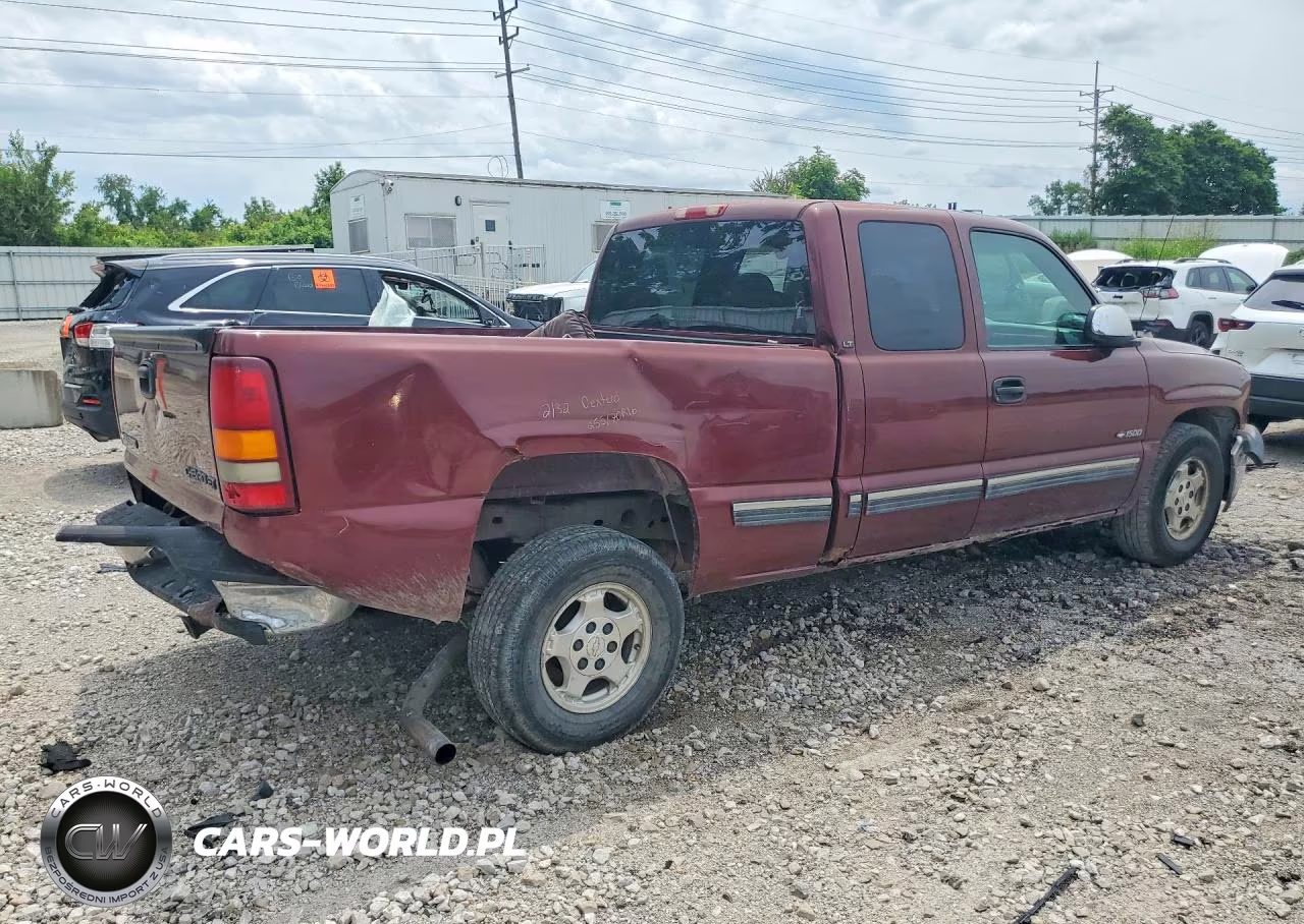2000 Chevrolet Silverado C1500 VIN:1GCEC19T7YZ194565 - 3