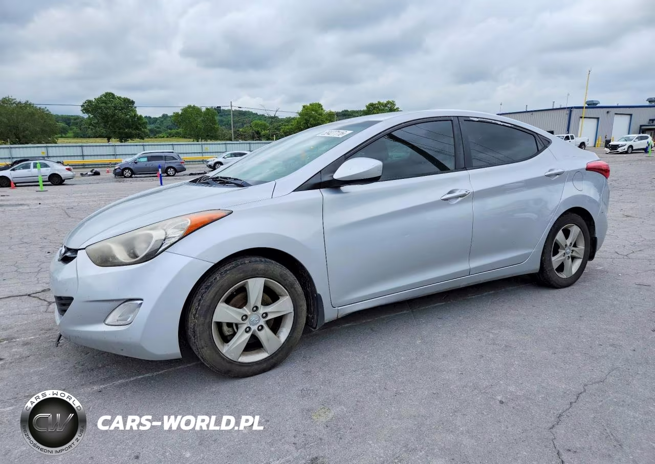 2013 Hyundai Elantra Gls