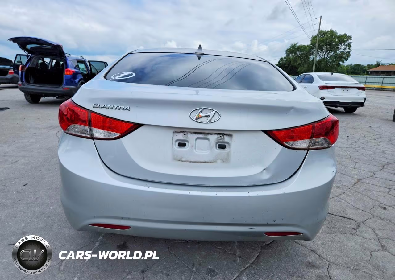2013 Hyundai Elantra Gls VIN:KMHDH4AE6DU861074 - 6