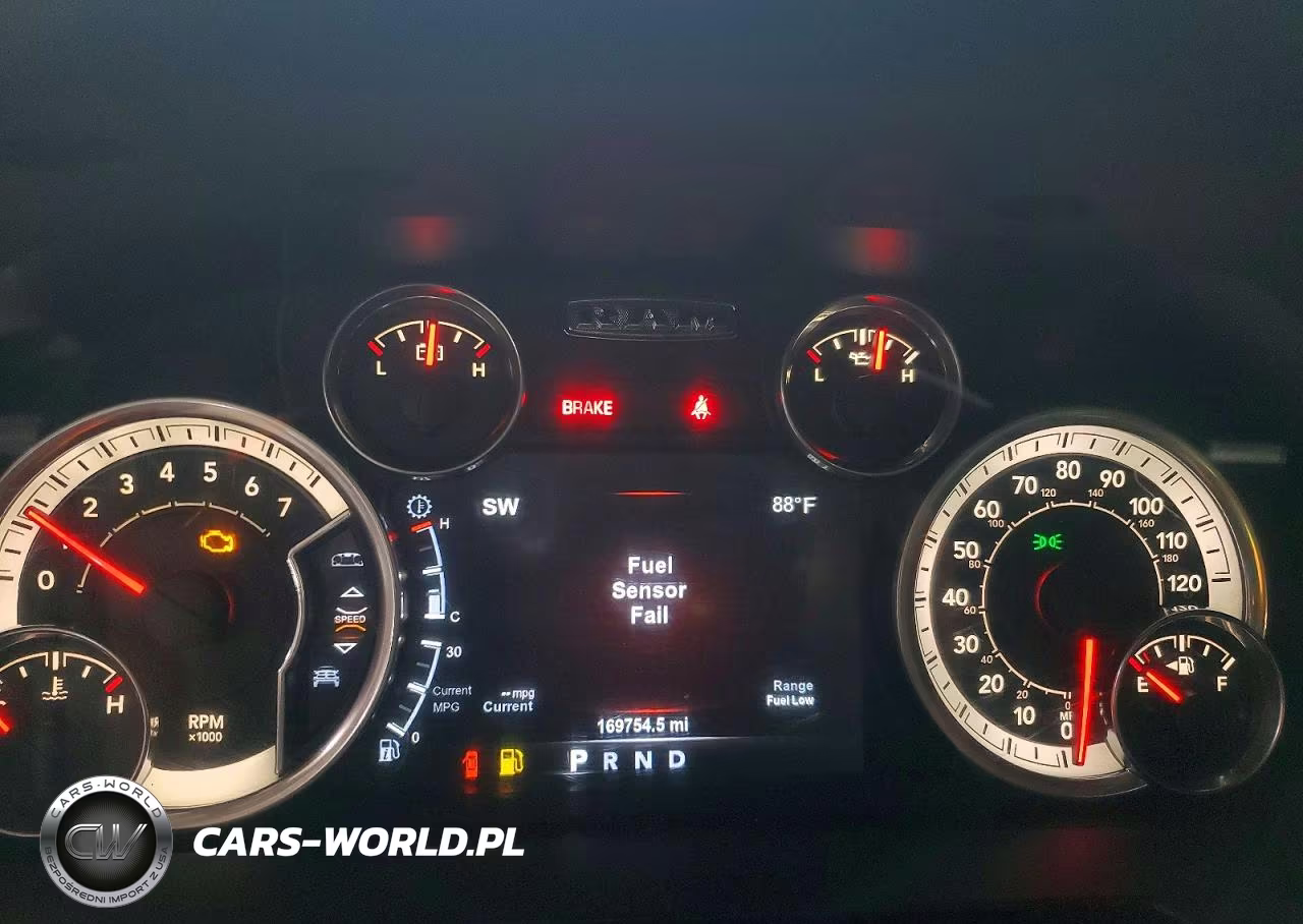 2015 Ram 1500 Sport VIN:1C6RR7HT7FS540289 - 9