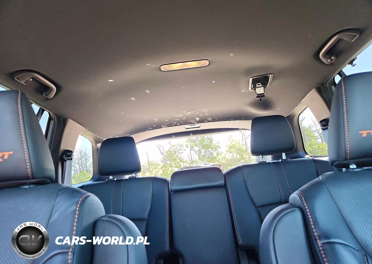 2023 Honda Passport Trail Sport VIN:5FNYF8H66PB000833 - 10