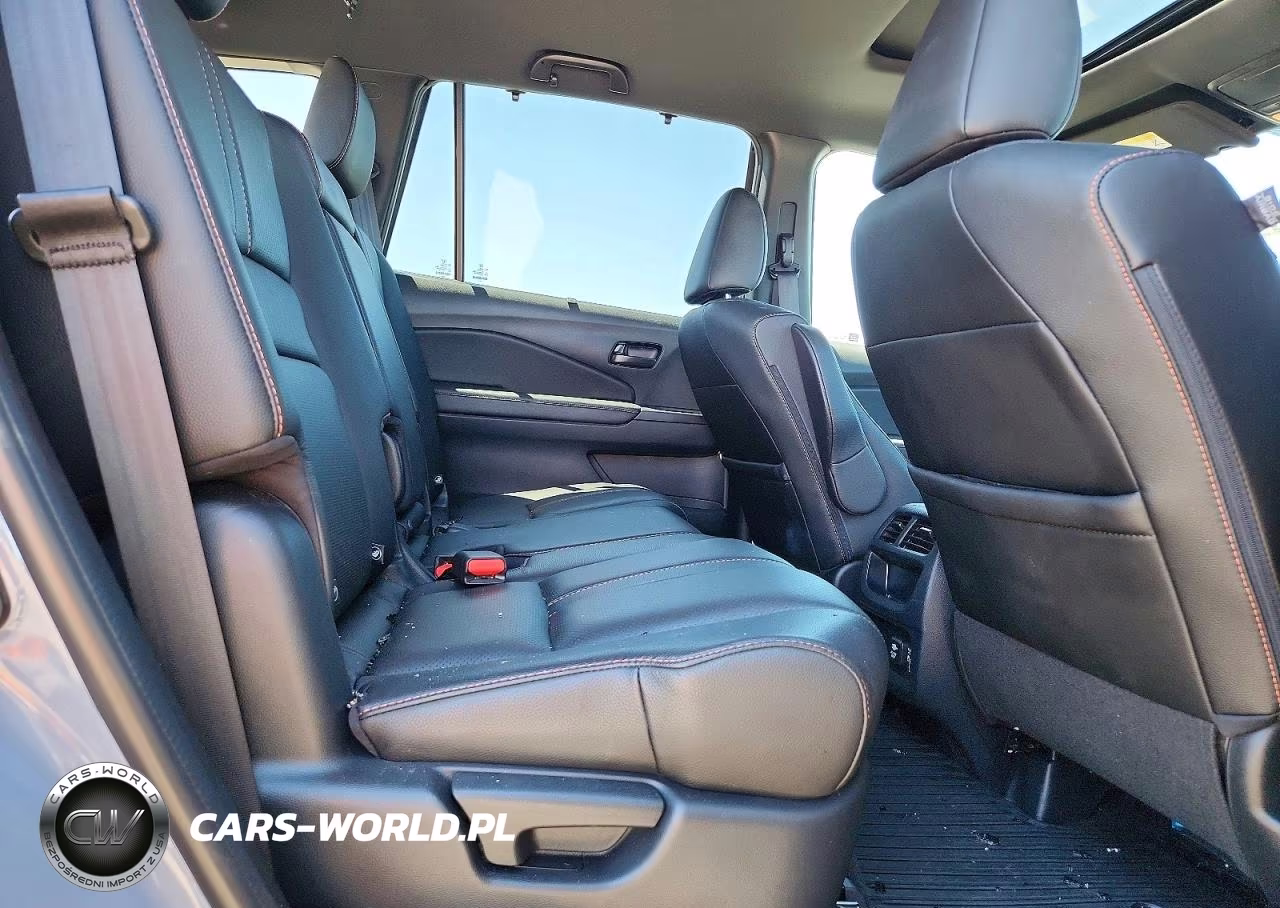 2023 Honda Passport Trail Sport VIN:5FNYF8H66PB000833 - 11