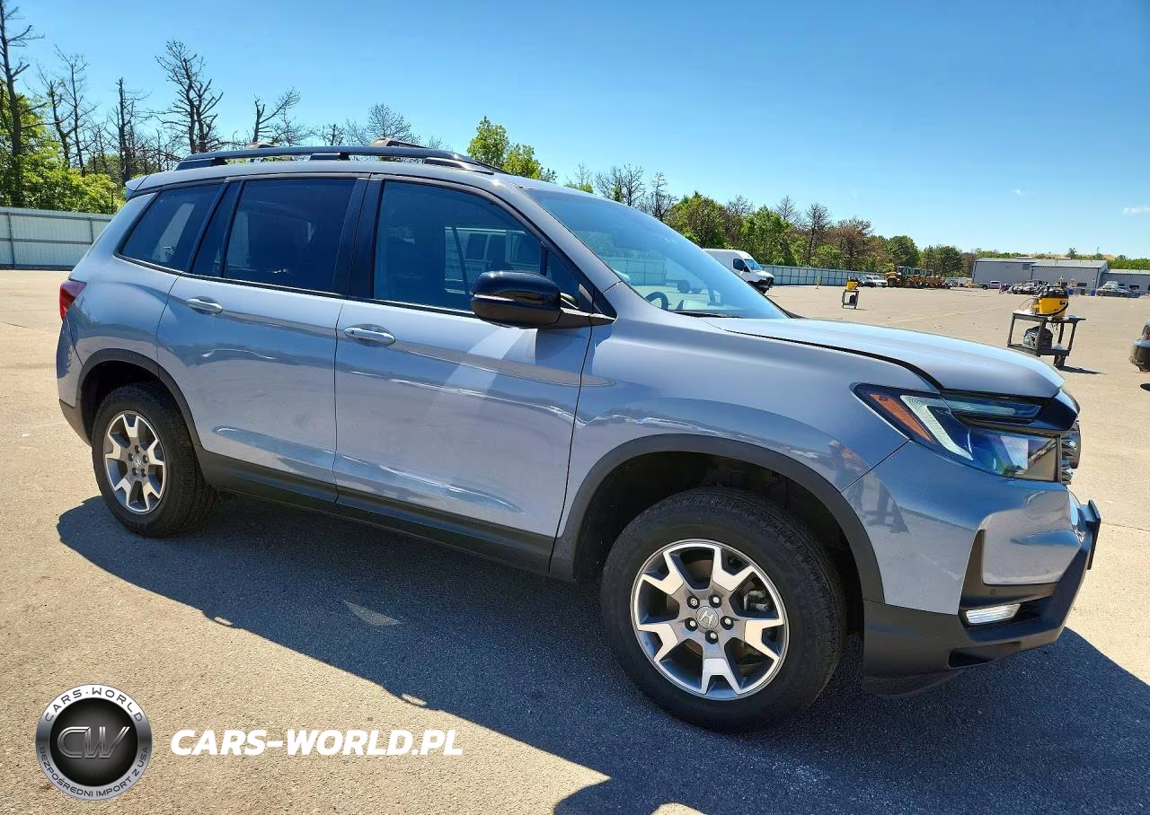 2023 Honda Passport Trail Sport VIN:5FNYF8H66PB000833 - 4