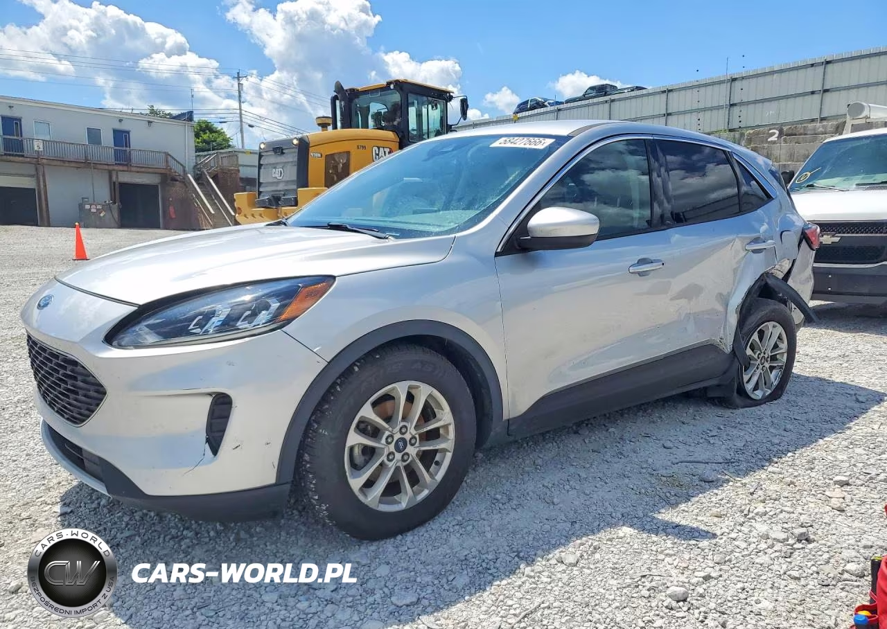 2020 Ford Escape Se