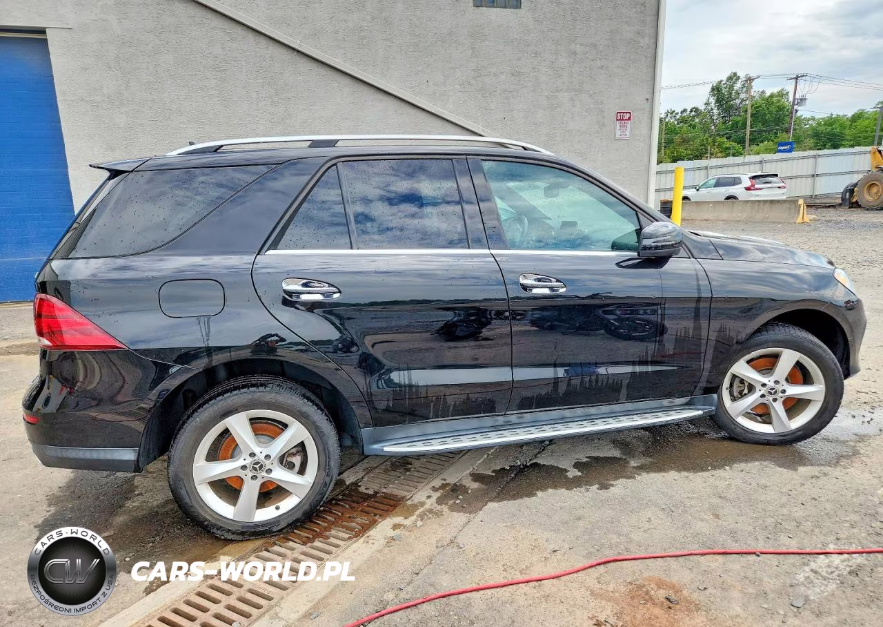 2019 Mercedes-Benz Gle 400 4Matic VIN:4JGDA5GB0KB210040 - 3