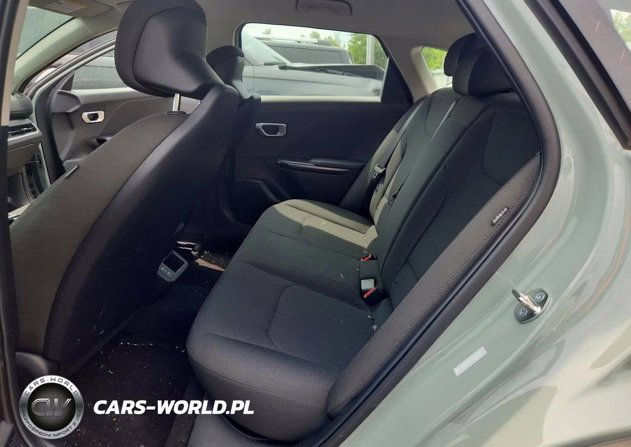 2026 Kia K4 Lxs VIN:3KPFT4DEXTE271397 - 10