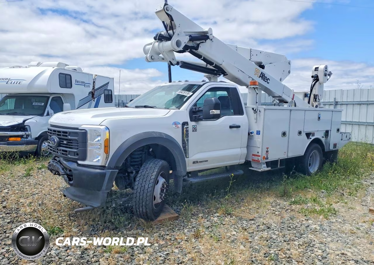 2024 Ford F600 Super Duty – zdjęcie 1 z 12