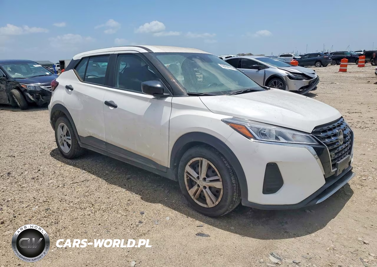2022 Nissan Kicks S VIN:3N1CP5BVXNL483850 - 4