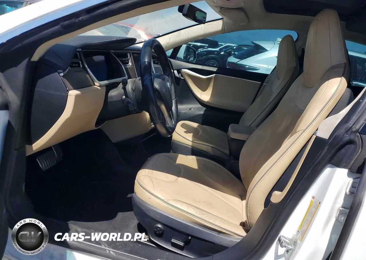 2013 Tesla Model S Performance VIN:5YJSA1CP6DFP21175 - 7