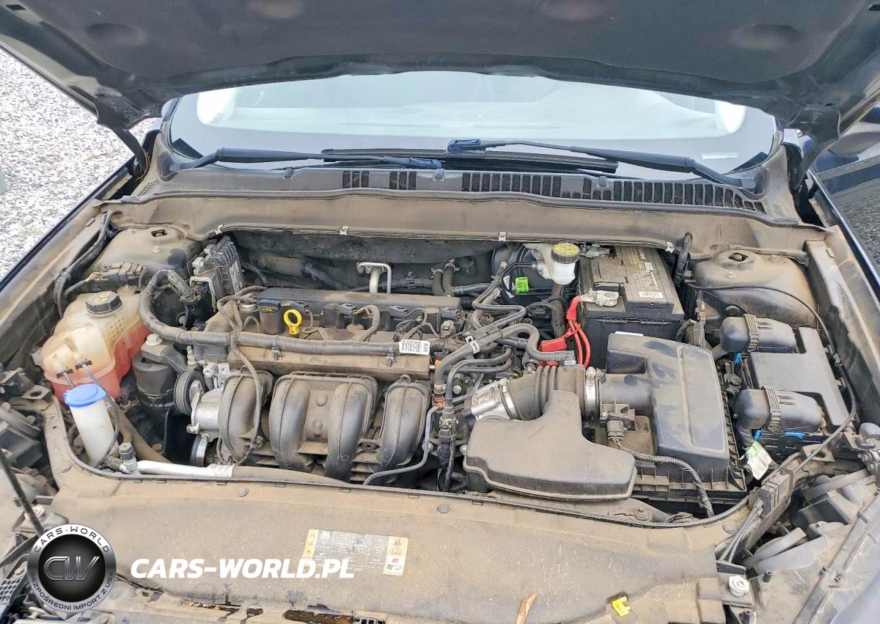 2018 Ford Fusion S VIN:3FA6P0G7XJR238079 - 11