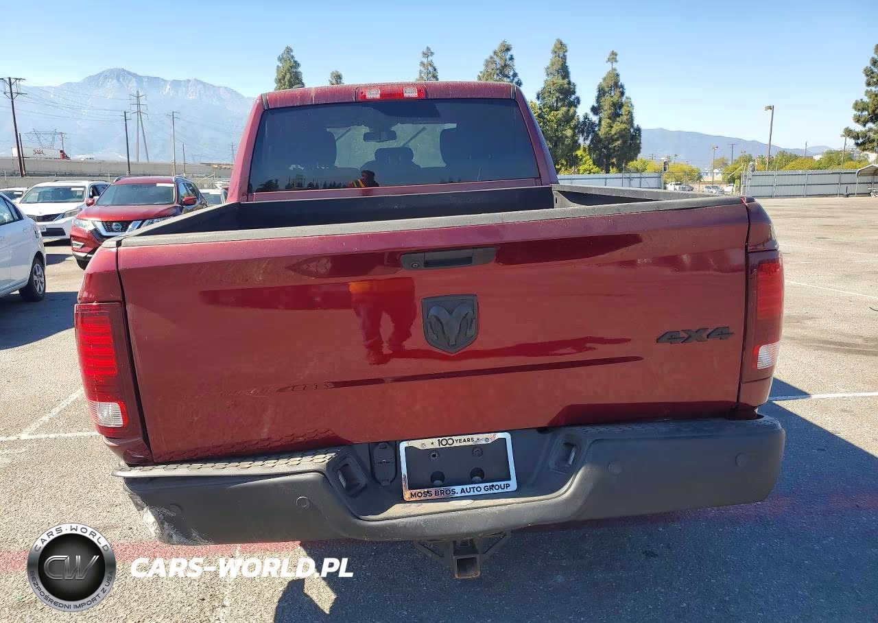 2023 Ram 1500 Classic Slt VIN:1C6RR7GG9PS520289 - 6
