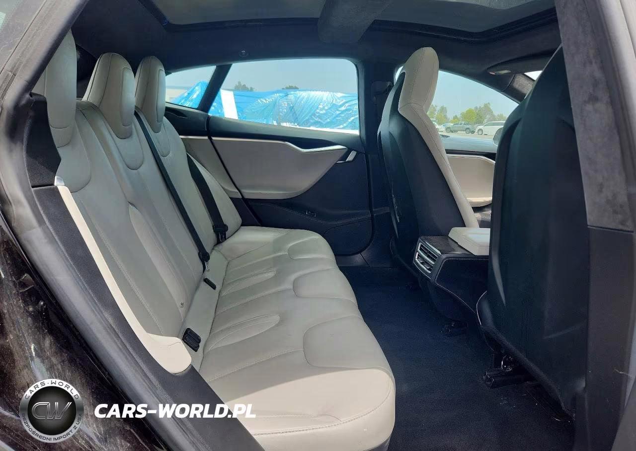 2015 Tesla Model S VIN:5YJSA1E24FF103390 - 10