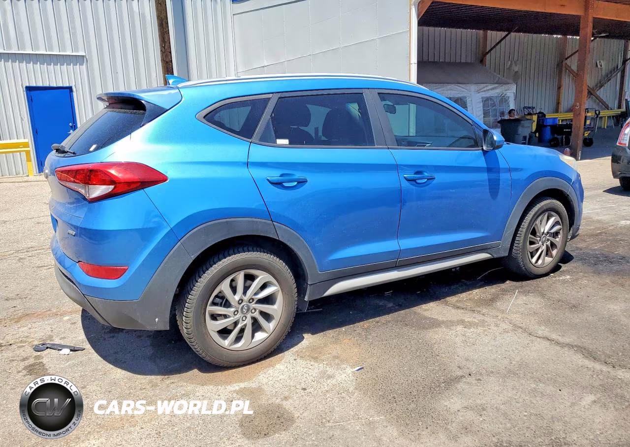 2018 Hyundai Tucson Sel VIN:KM8J3CA45JU656814 - 3