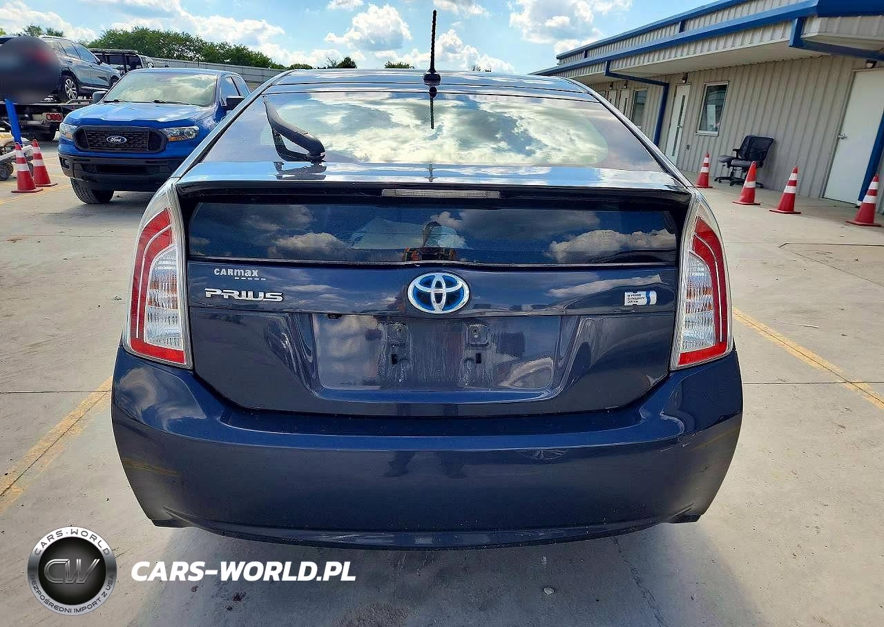 2013 Toyota Prius Four VIN:JTDKN3DU4D5650483 - 6