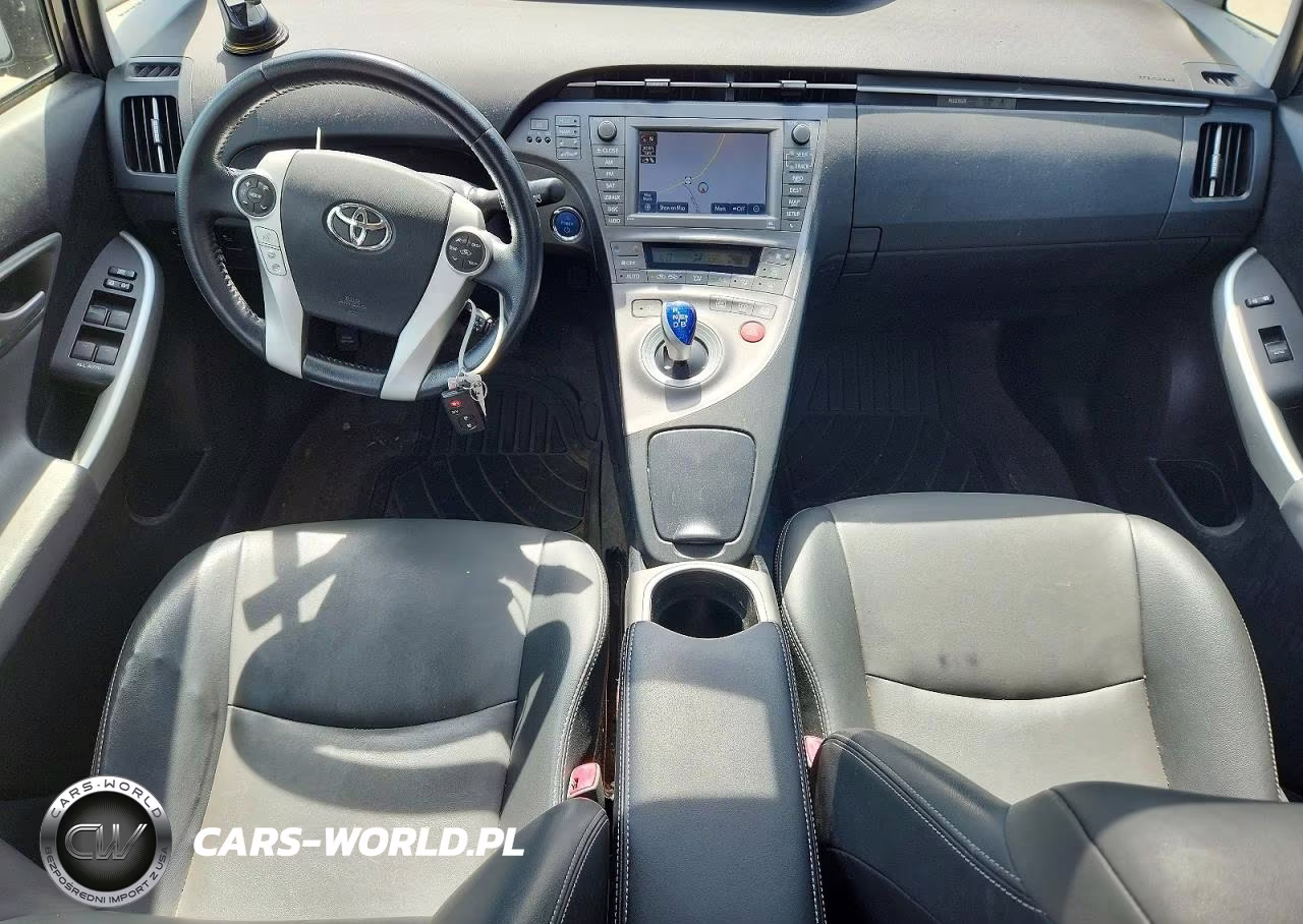 2013 Toyota Prius Four VIN:JTDKN3DU4D5650483 - 8