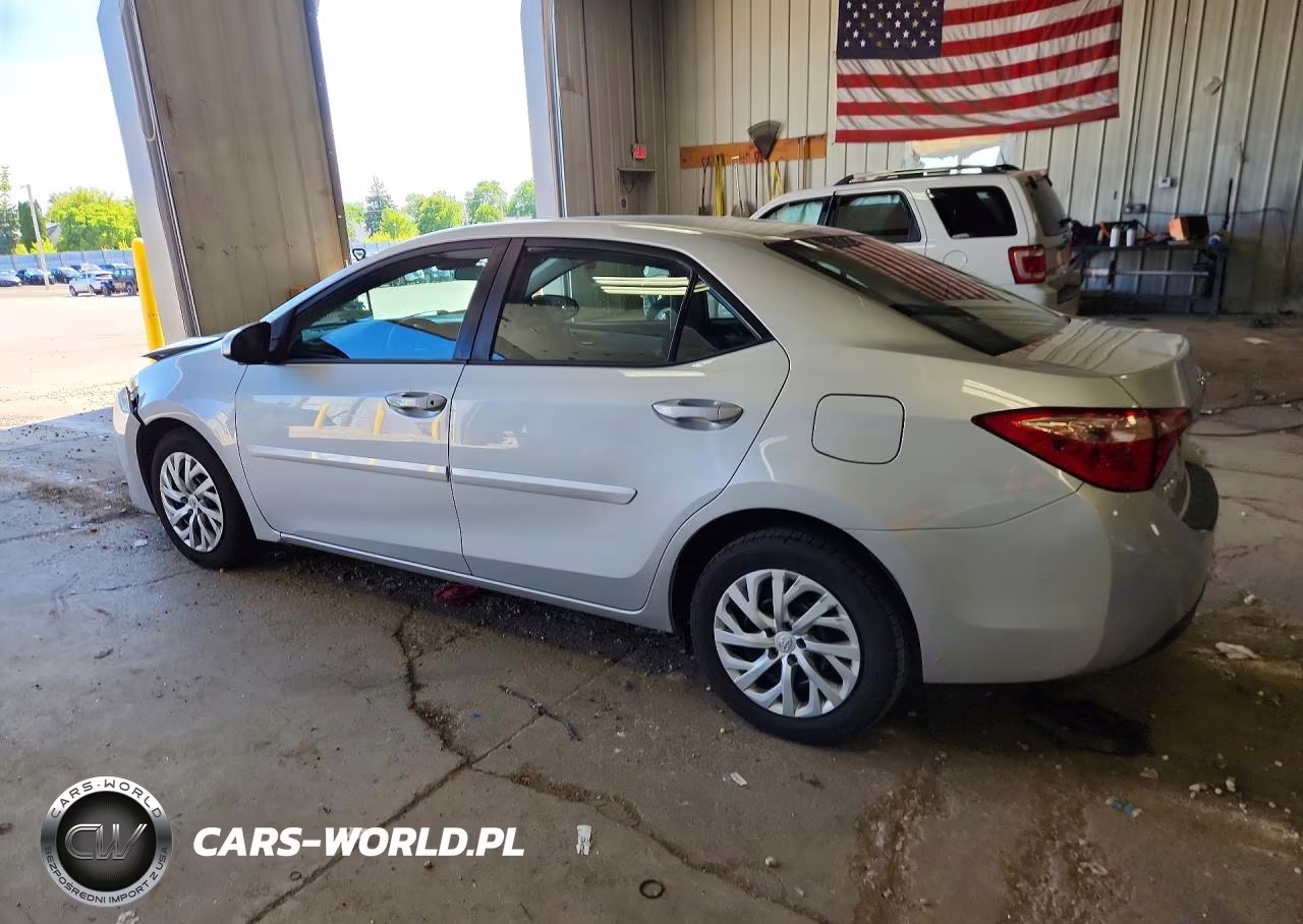2017 Toyota Corolla Le VIN:2T1BURHEXHC914646 - 2