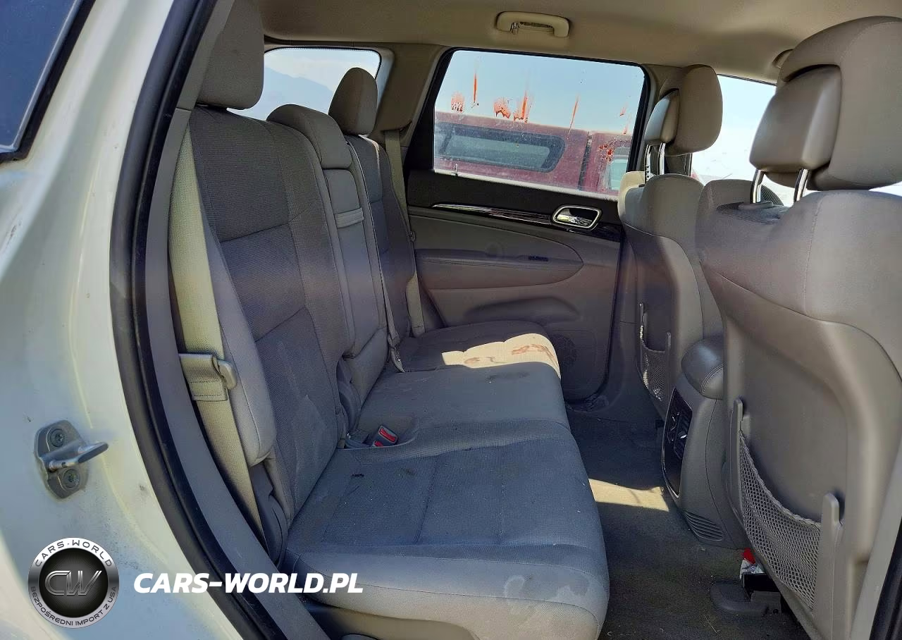 2013 Jeep Grand Cherokee Laredo VIN:1C4RJEAG1DC514196 - 10