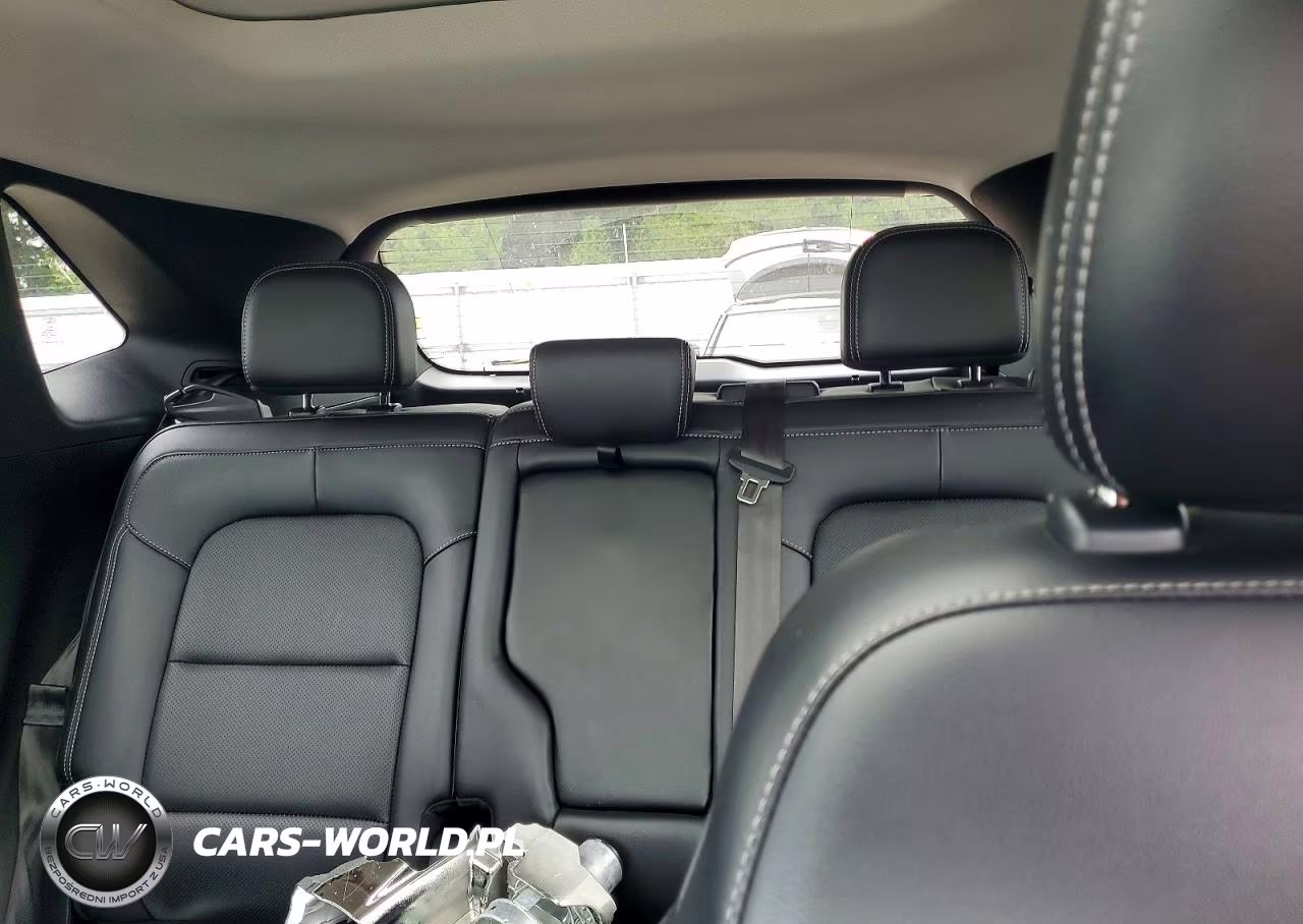 2021 Ford Escape Sel VIN:1FMCU9H68MUA87686 - 10