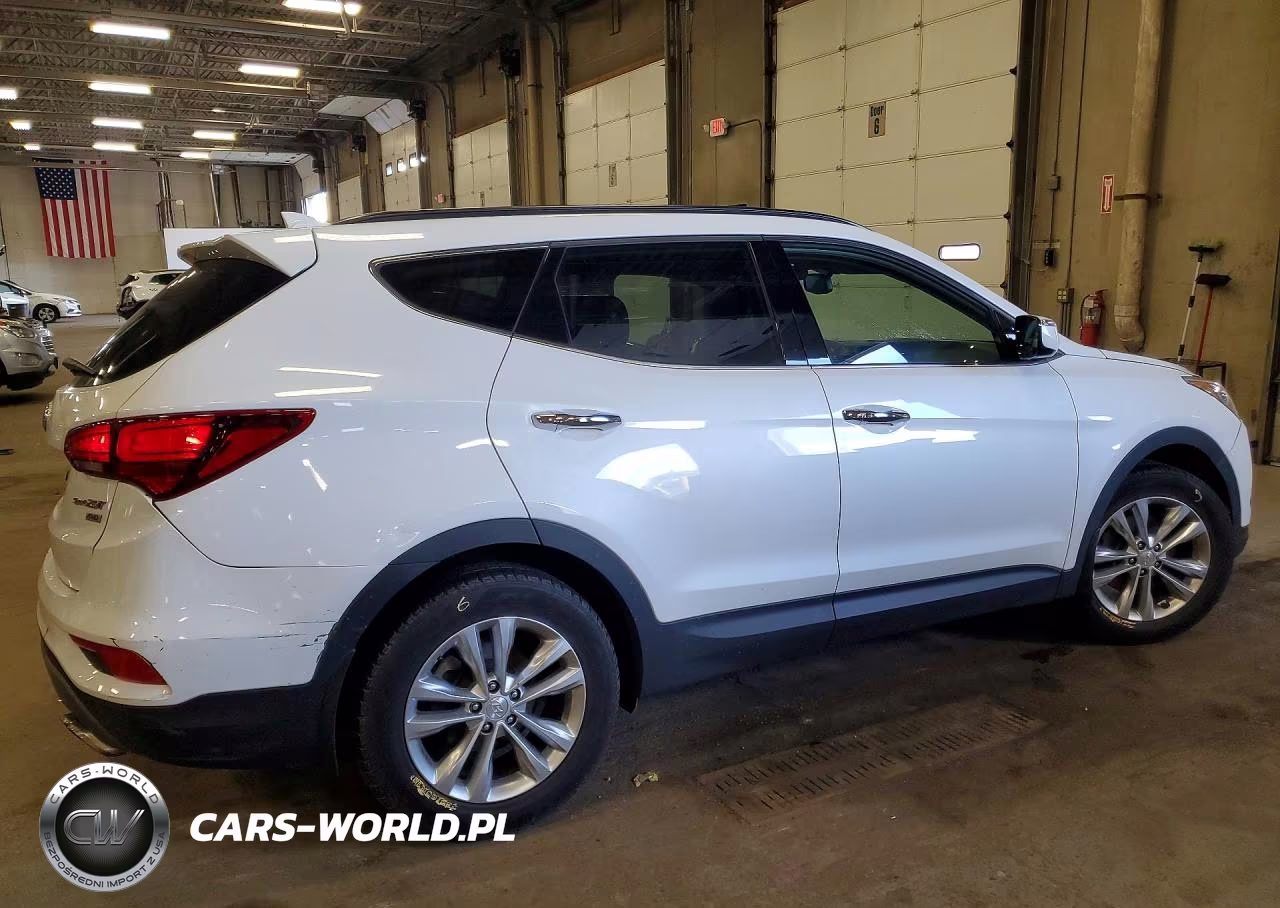 2018 Hyundai Santa Fe Sport 2.0T VIN:5XYZUDLA2JG550156 - 3