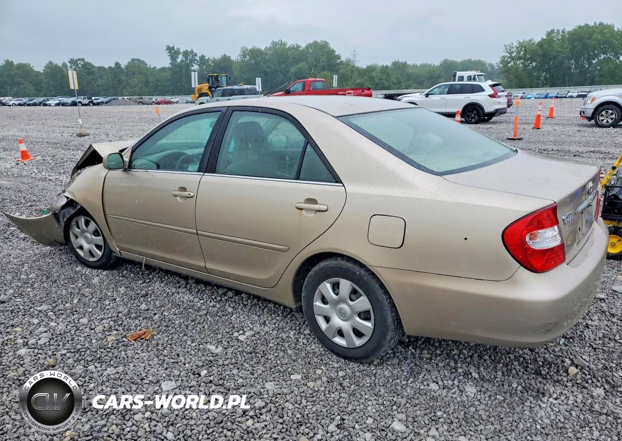 2003 Toyota Camry Le VIN:4T1BE32KX3U206820 - 2