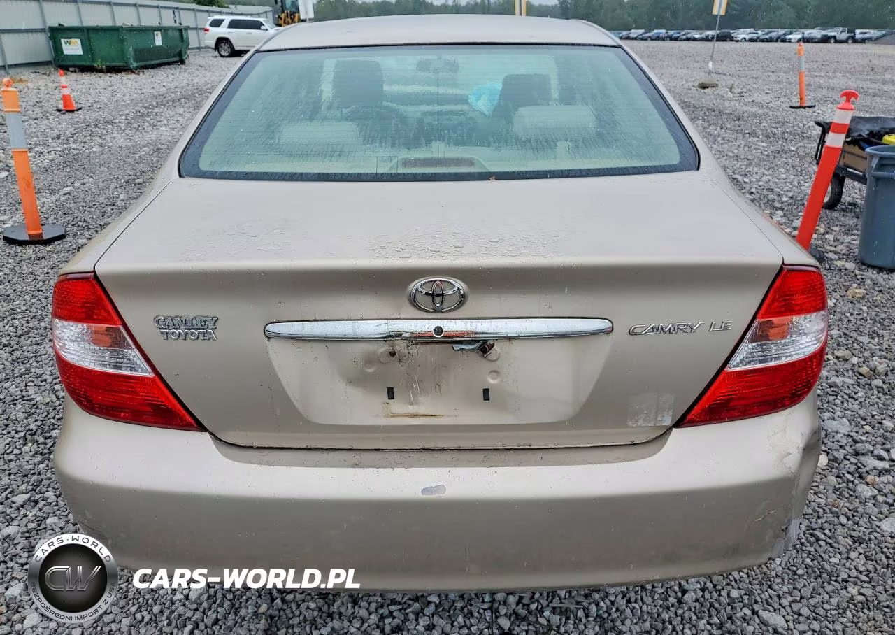 2003 Toyota Camry Le VIN:4T1BE32KX3U206820 - 6