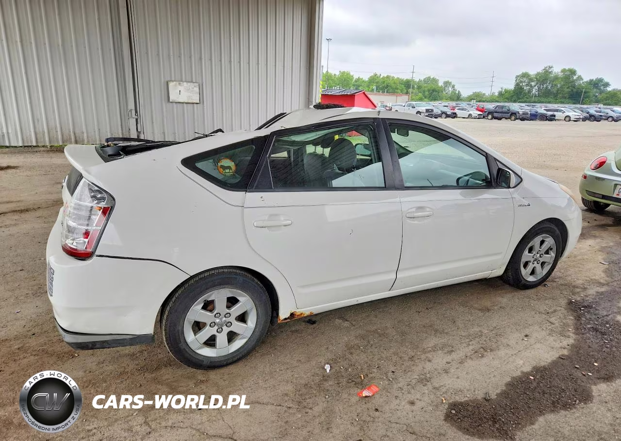 2009 Toyota Prius Base VIN:JTDKB20UX93538802 - 3