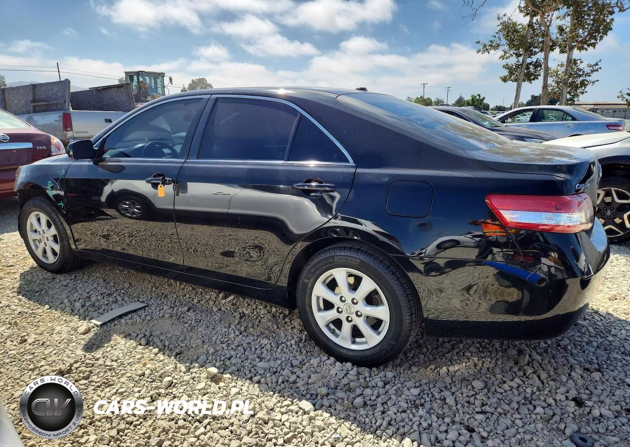 2010 Toyota Camry Le VIN:4T1BF3EK3AU030165 - 2