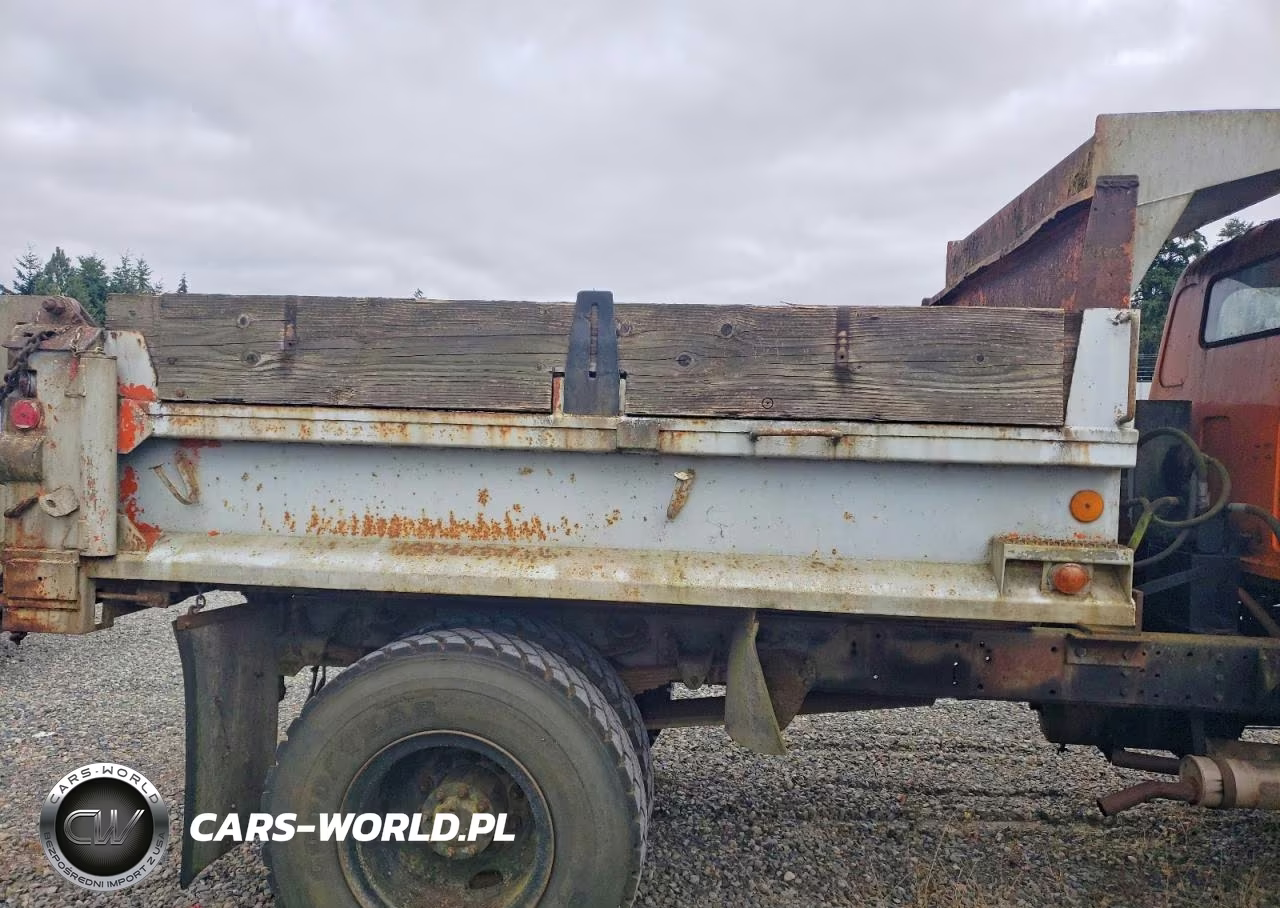 1976 GMC Dumptruck VIN:THE736V596424 - 6