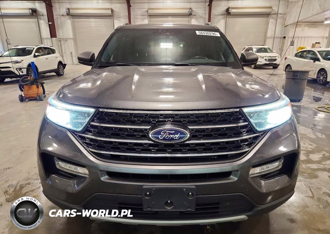 2020 Ford Explorer Xlt VIN:1FMSK8DH7LGA60916 - 5