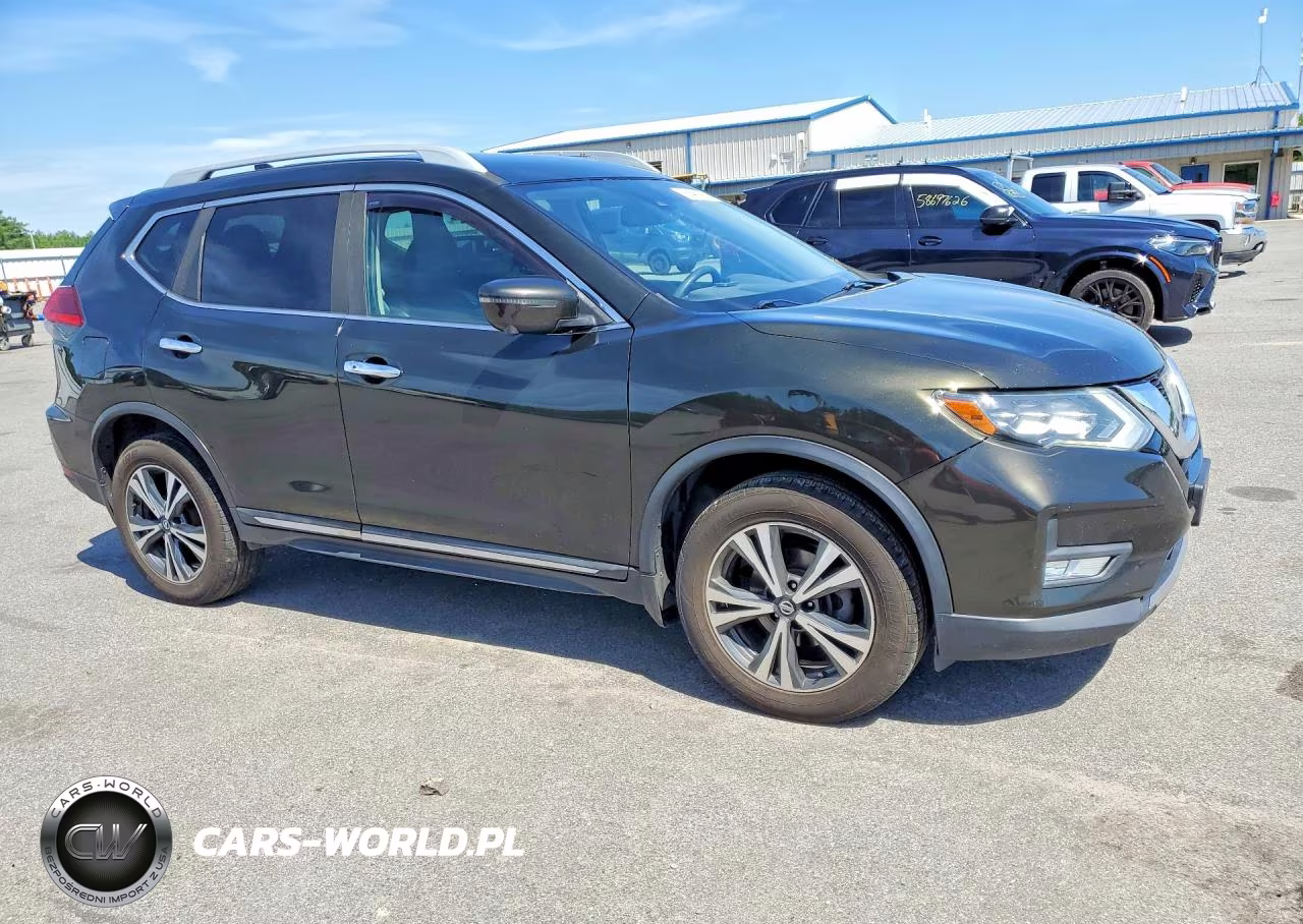 2017 Nissan Rogue Sl VIN:5N1AT2MV1HC858628 - 4