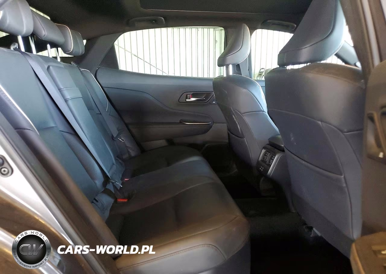 2023 Toyota Crown Limited VIN:JTDAAAAF4P3013403 - 10