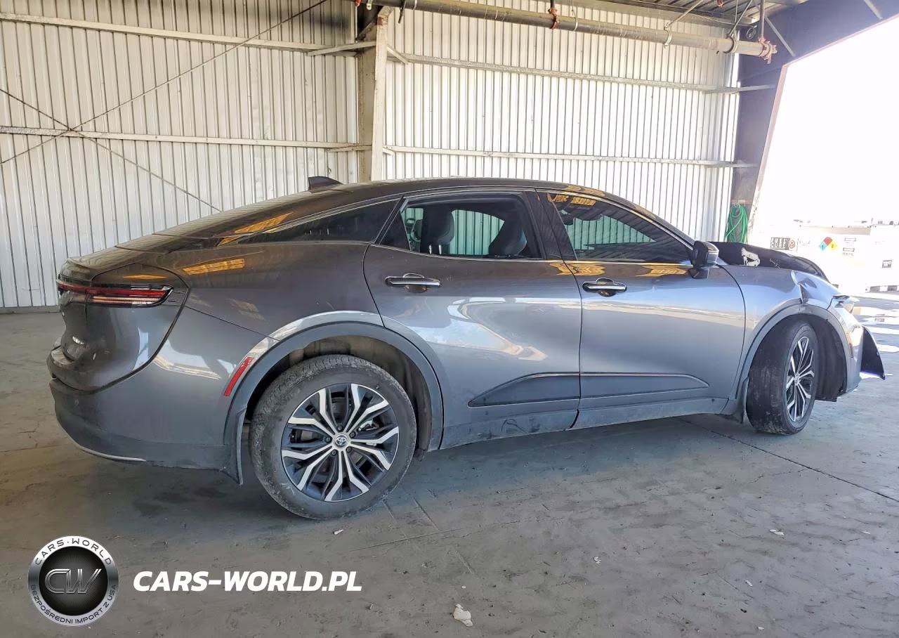 2023 Toyota Crown Limited VIN:JTDAAAAF4P3013403 - 3