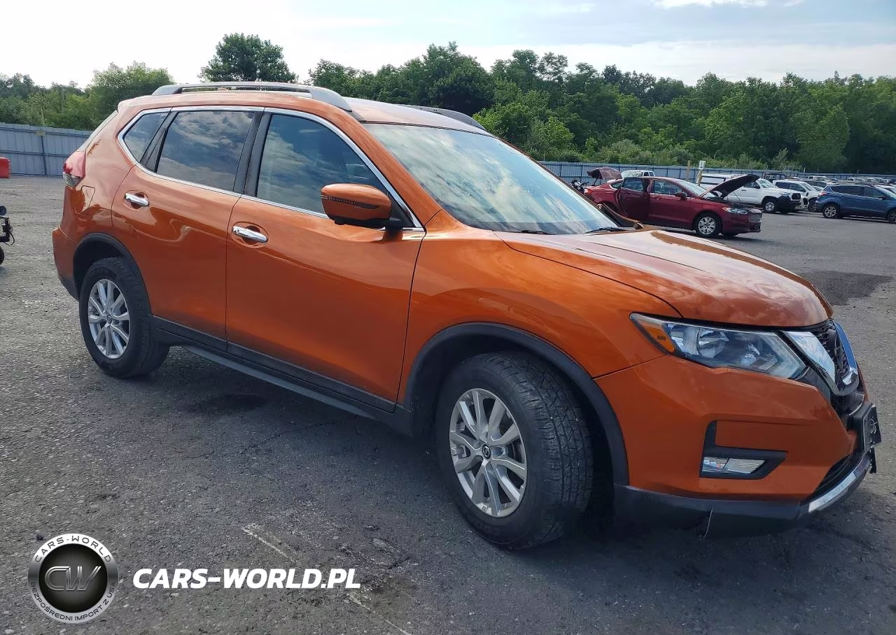 2018 Nissan Rogue Sv VIN:5N1AT2MV8JC765031 - 4