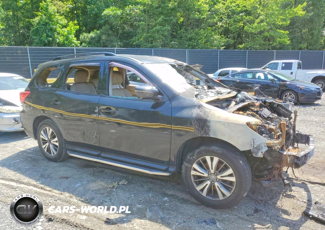 2017 Nissan Pathfinder Sl VIN:5N1DR2MM9HC601042 - 4