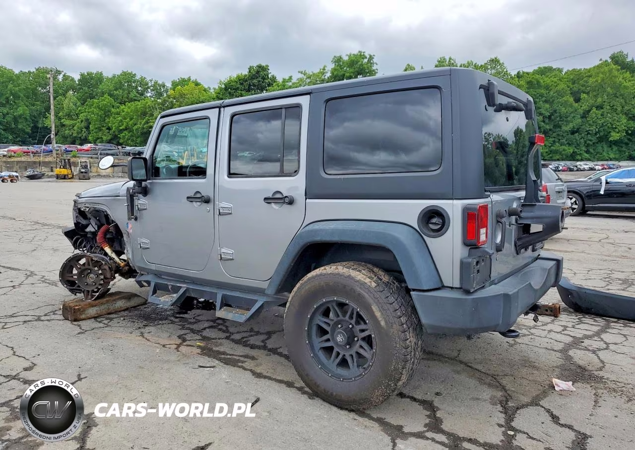 2015 Jeep Wrangler Unlimited Sport VIN:1C4BJWDG6FL751028 - 2