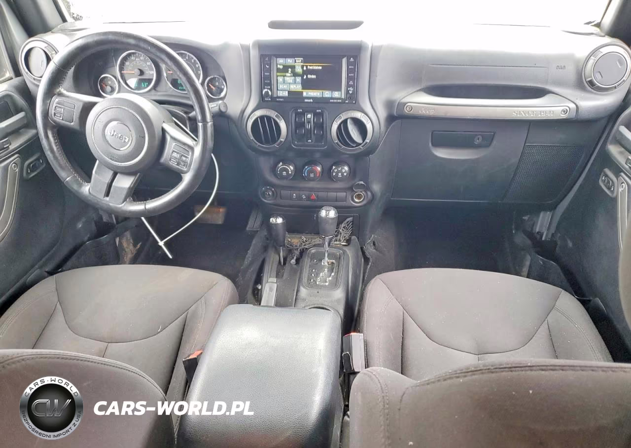 2015 Jeep Wrangler Unlimited Sport VIN:1C4BJWDG6FL751028 - 8