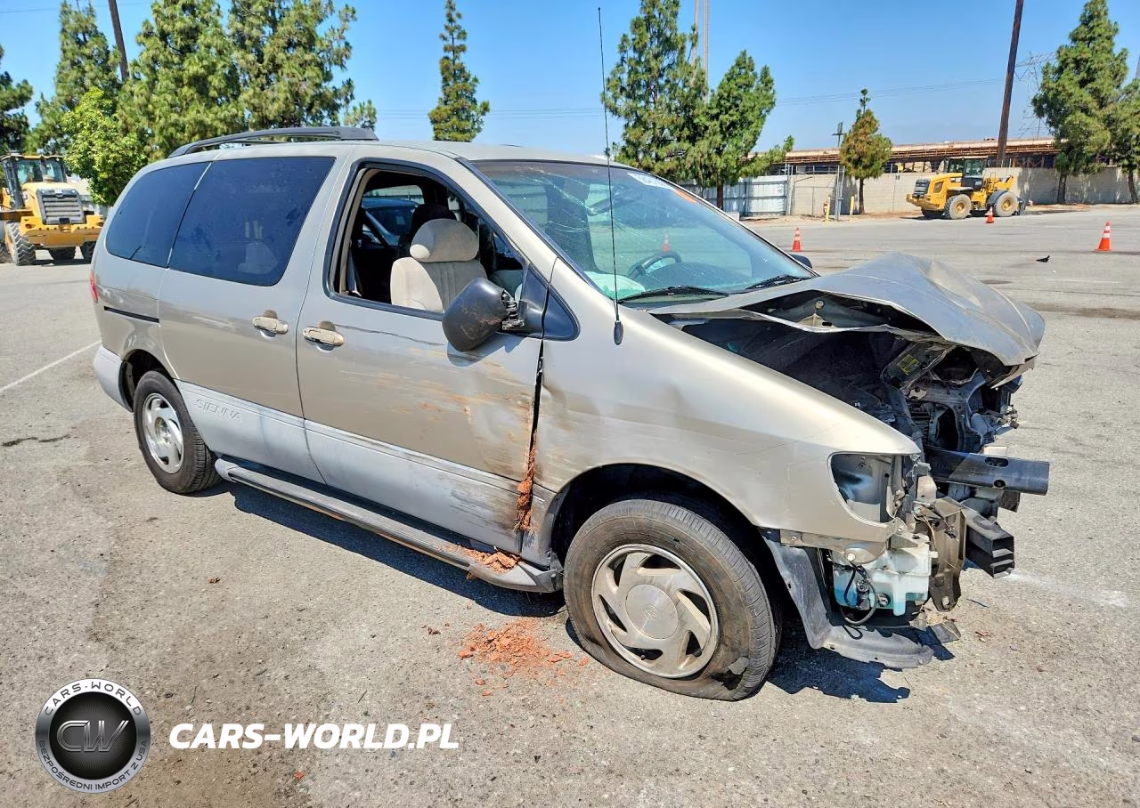 2000 Toyota Sienna Le VIN:4T3ZF13C0YU199480 - 4