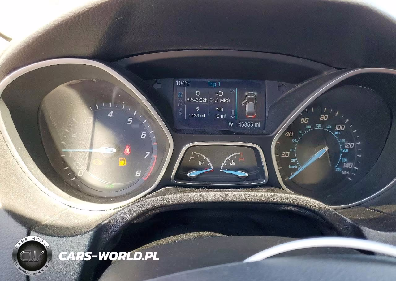 2014 Ford Focus Se VIN:1FADP3K29EL294975 - 9