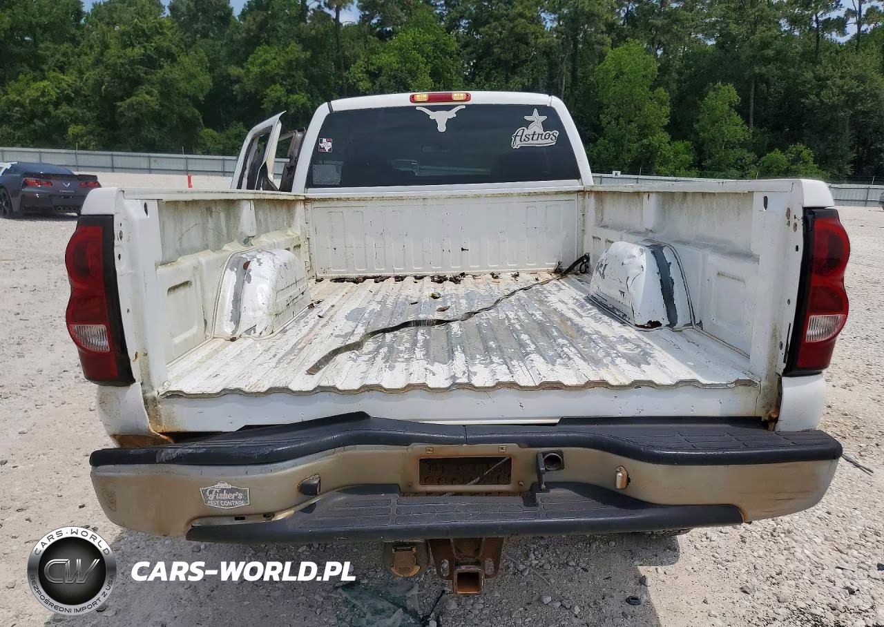 2007 Chevrolet Silverado C2500 Heavy Duty VIN:1GCHC29D87E135915 - 6