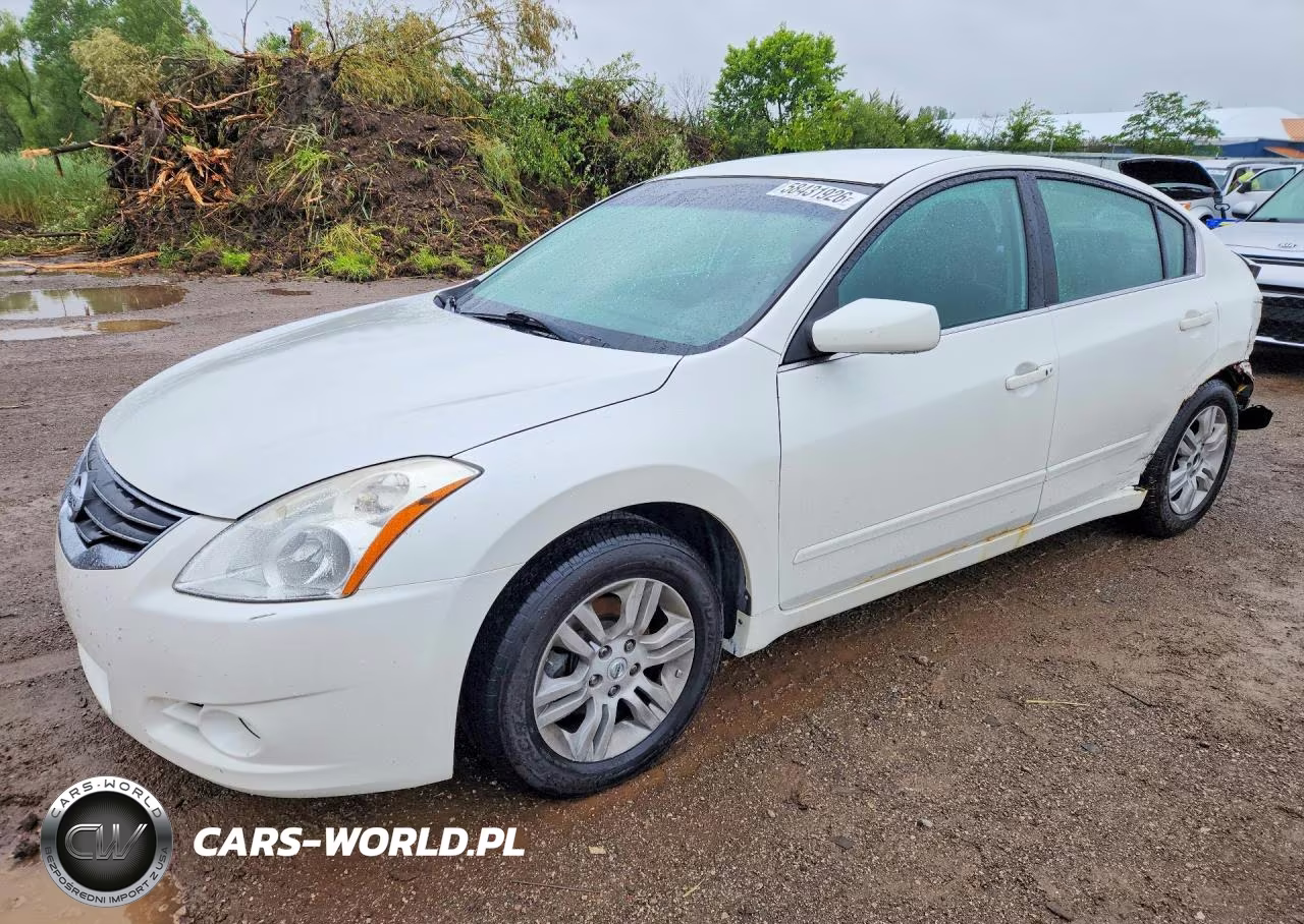 2010 Nissan Altima 2.5 – zdjęcie 1 z 12