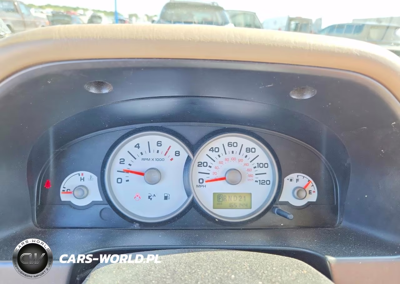 2007 Ford Escape Xls VIN:1FMYU02Z87KA14998 - 9