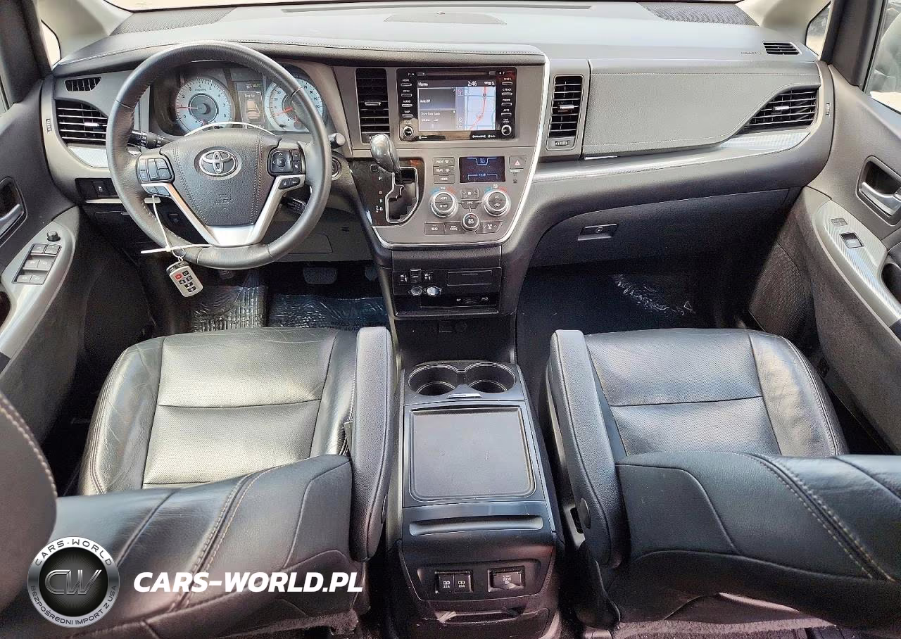 2018 Toyota Sienna Se Premium 8-Passenger VIN:5TDXZ3DC0JS921918 - 8