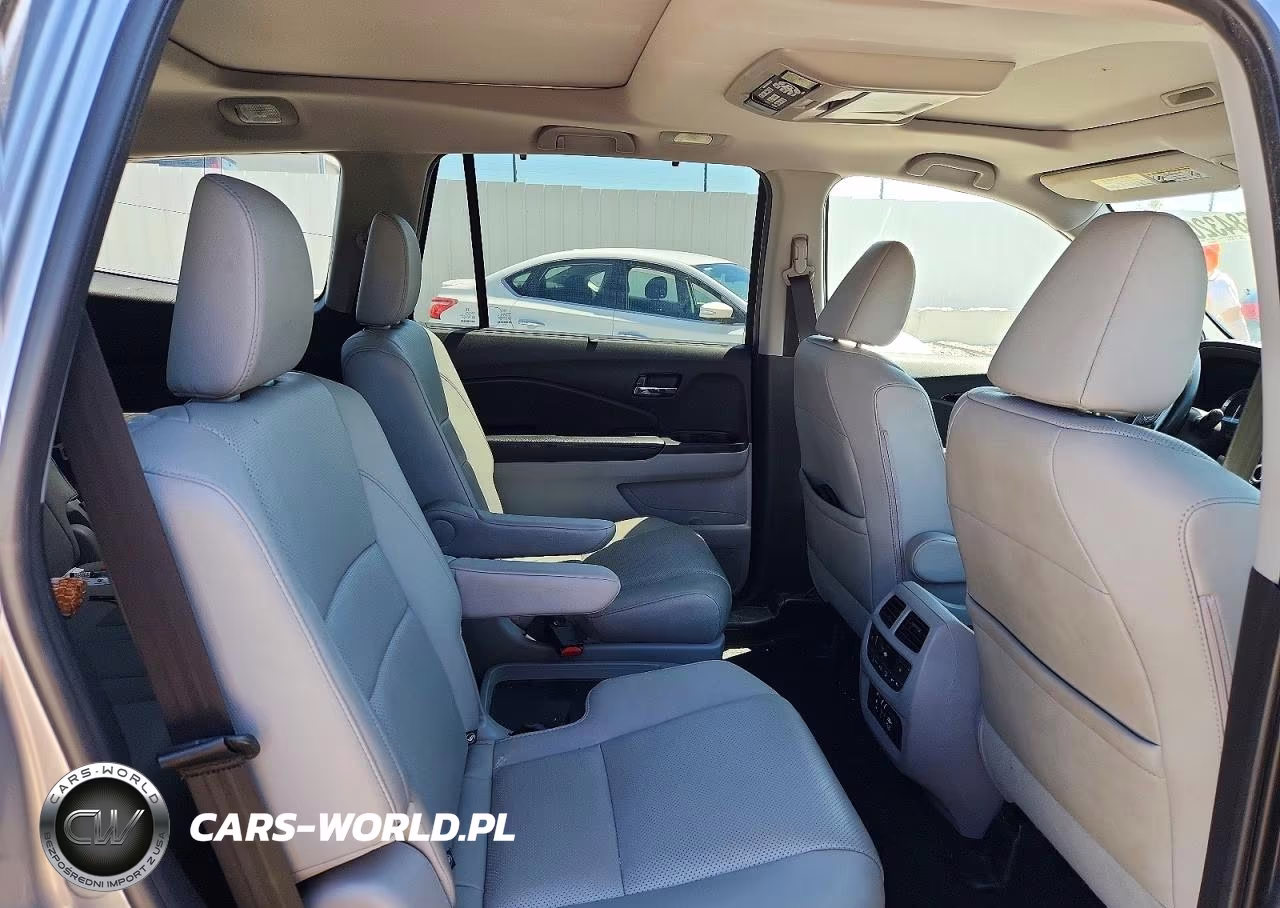 2016 Honda Pilot Elite VIN:5FNYF6H03GB044014 - 11