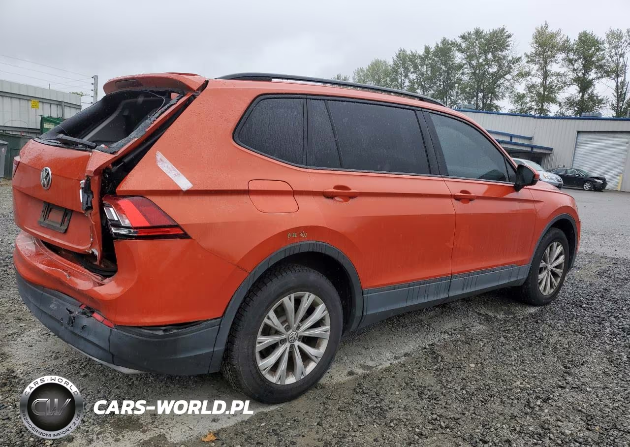 2019 Volkswagen Tiguan S VIN:3VV1B7AX2KM146582 - 3